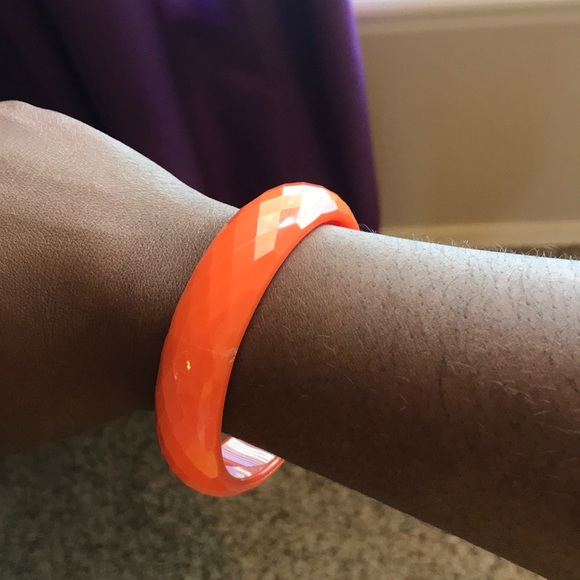 3 bracelets: black, pink and orange - Picture 5 of 5